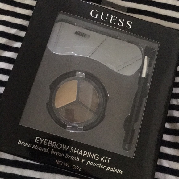 Guess Other - GUESS EYEBROW SHAPING KIT